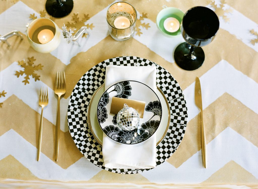 5 holiday centerpieces under $25