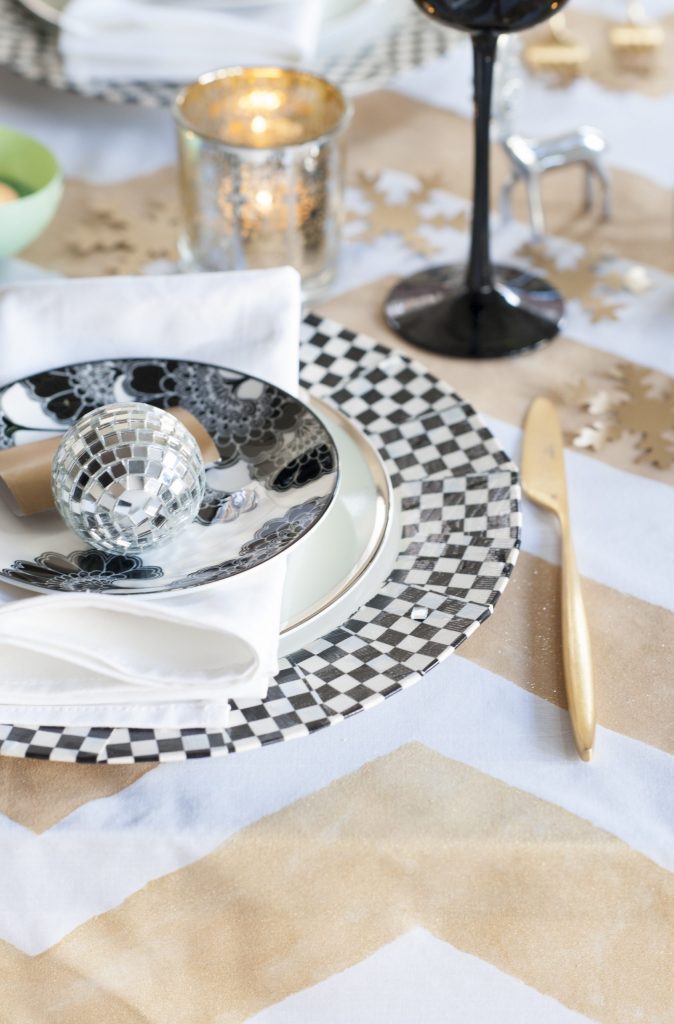 5 holiday centerpieces under $25